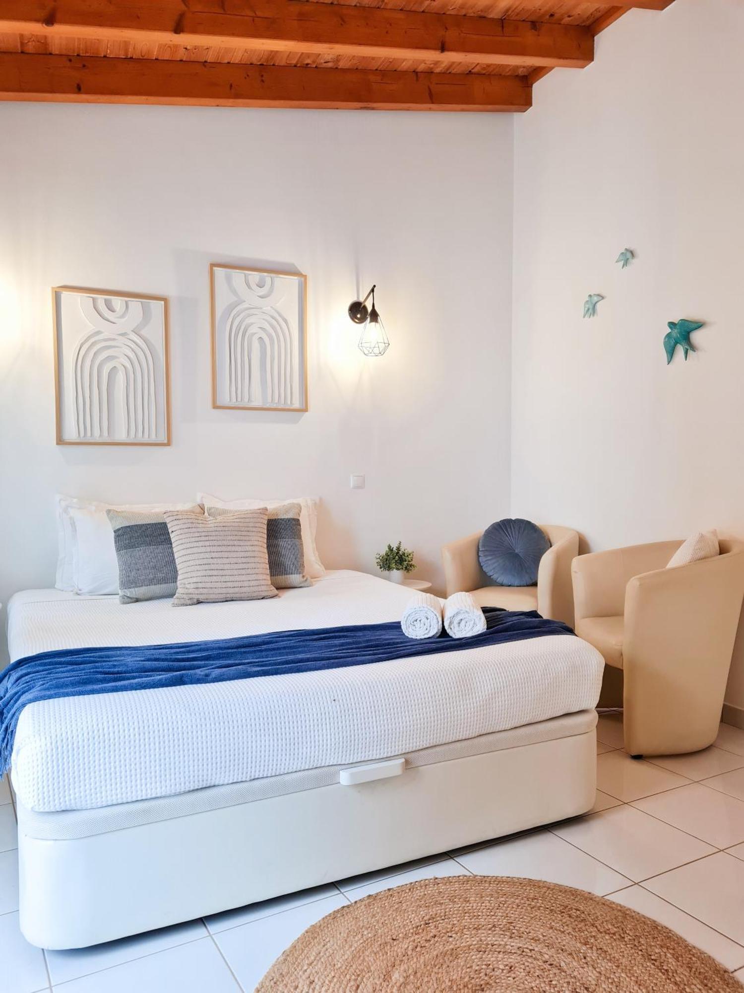 Minha Casa Sua Casa - Cozy Little House, Ac & Wifi Villa Ferragudo  Exterior photo